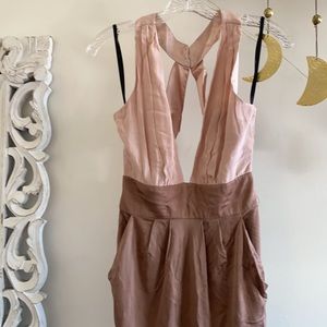 🪞 NEW bebe front plunge satin pleated dress